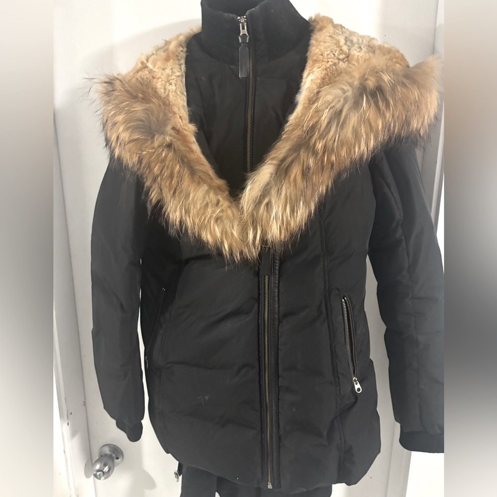 Mackage Adali Large black with fox fur dry cleaned Looking for Mackage XL or XXL